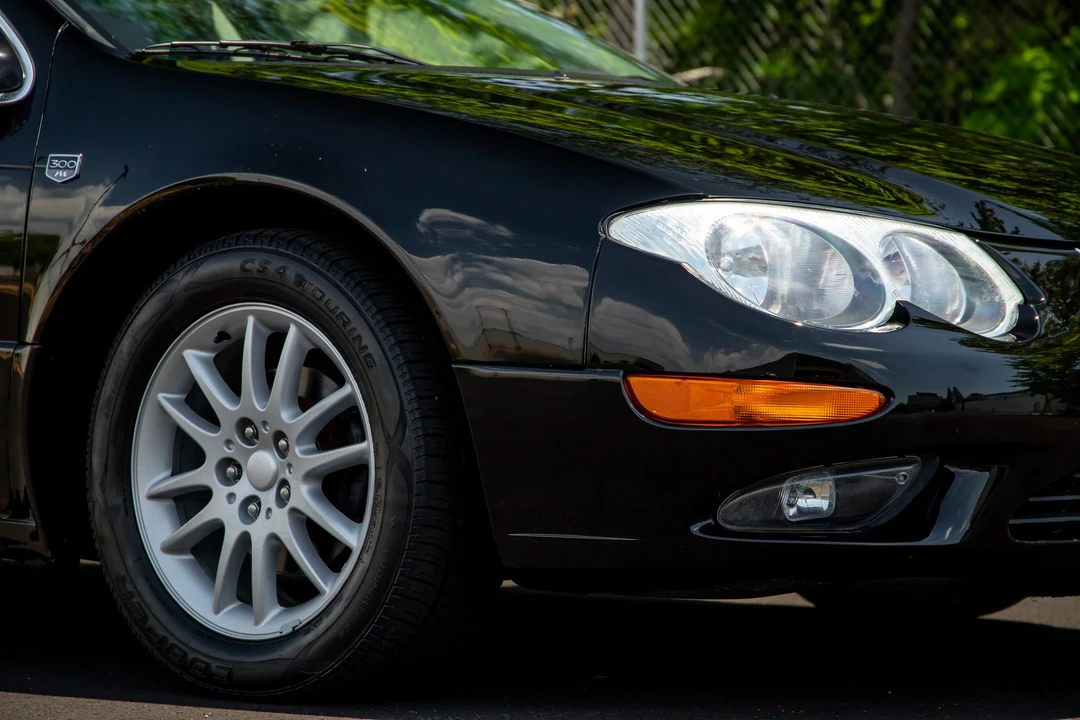 2001 Chrysler 300 - Image 28 of 31
