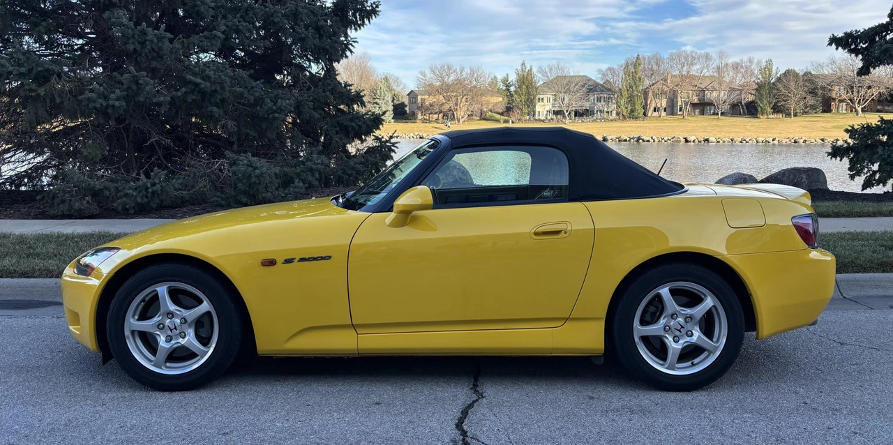 2001 Honda AP1 S2000 - Image 4 of 31