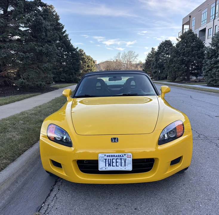 2001 Honda AP1 S2000 - Image 2 of 31