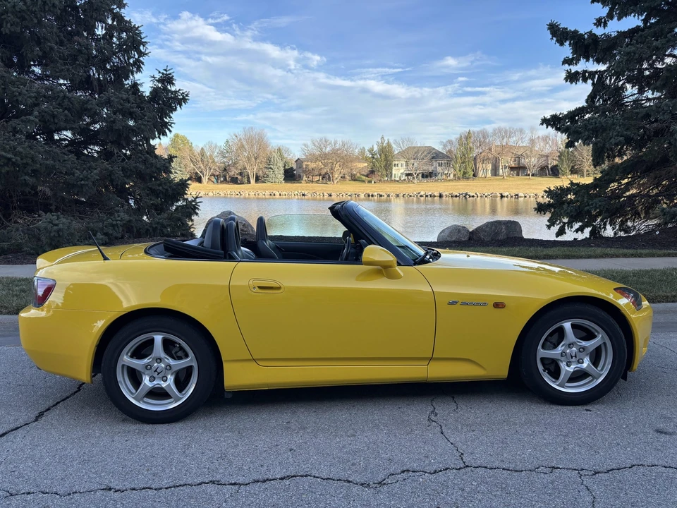 2001 Honda AP1 S2000 - Image 13 of 31
