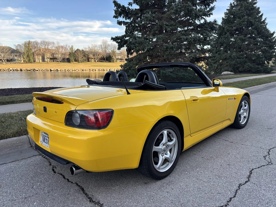 2001 Honda AP1 S2000 - Image 18 of 31