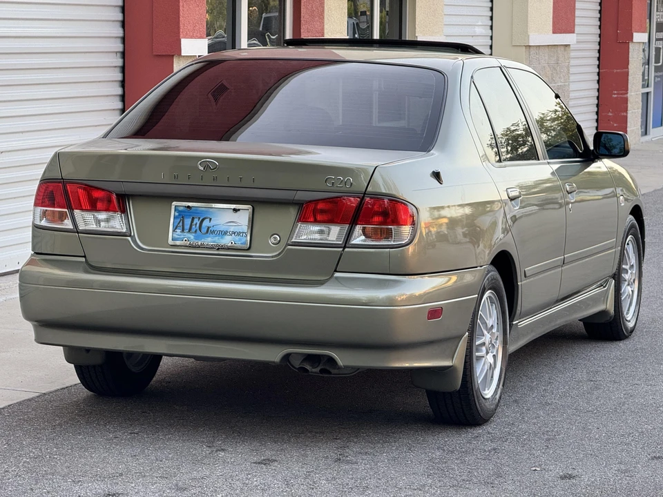 2001 Infiniti G20 2nd Gen - Image 12 of 31