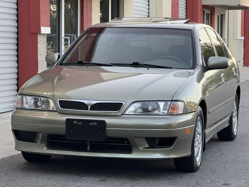 2001 Infiniti G20 2nd Gen - Image 2 of 31