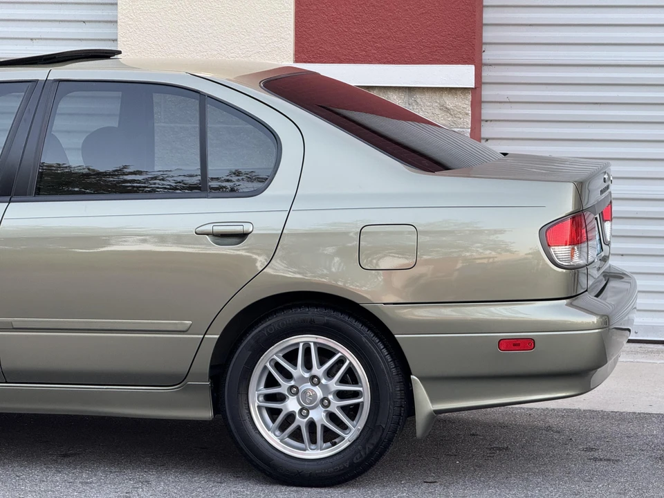 2001 Infiniti G20 2nd Gen - Image 27 of 31
