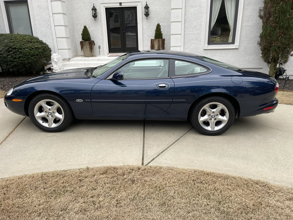 2001 Jaguar X100 XK8 - Image 5 of 31