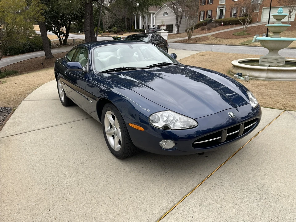 2001 Jaguar X100 XK8 - Image 15 of 31