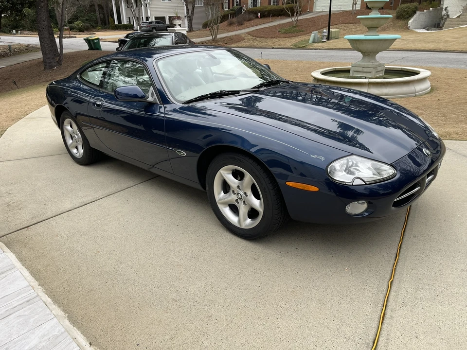 2001 Jaguar X100 XK8 - Image 13 of 31