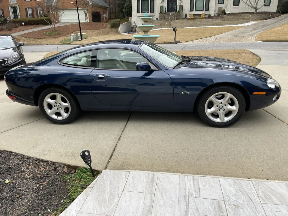 2001 Jaguar X100 XK8 - Image 12 of 31