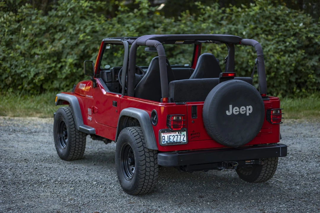 2001 Jeep TJ Wrangler - Image 11 of 31