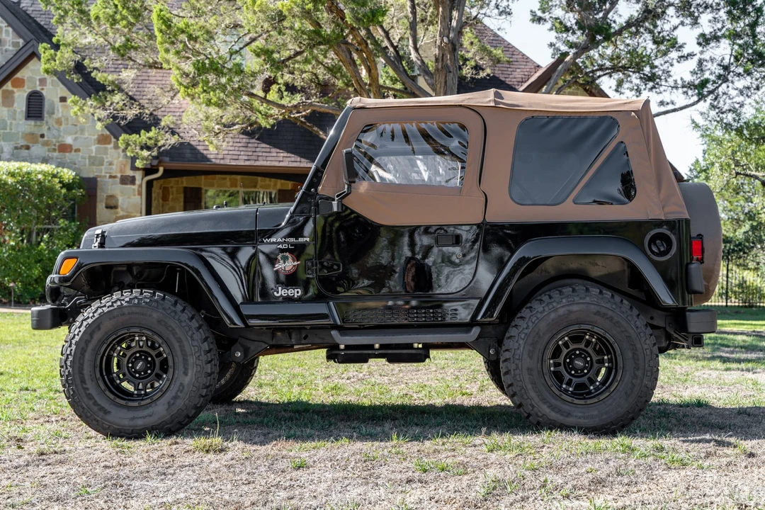 2001 Jeep TJ Wrangler - Image 3 of 31