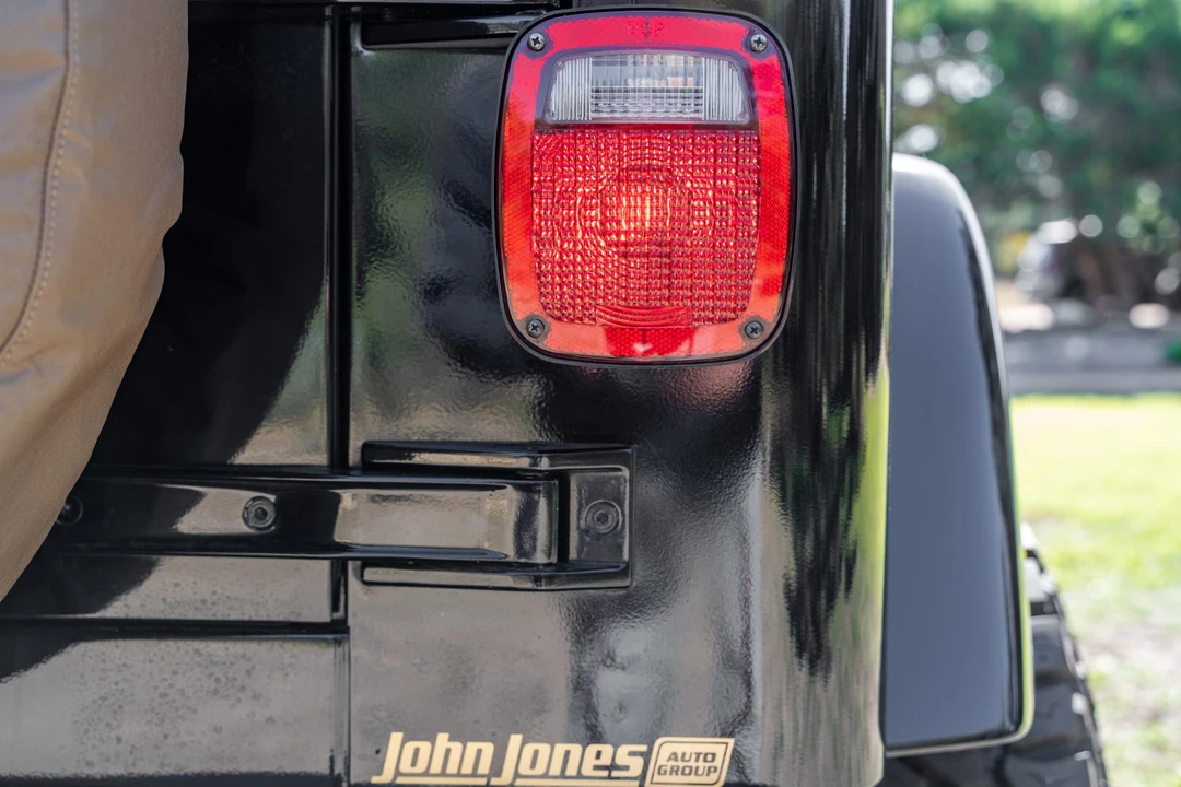 2001 Jeep TJ Wrangler - Image 22 of 31