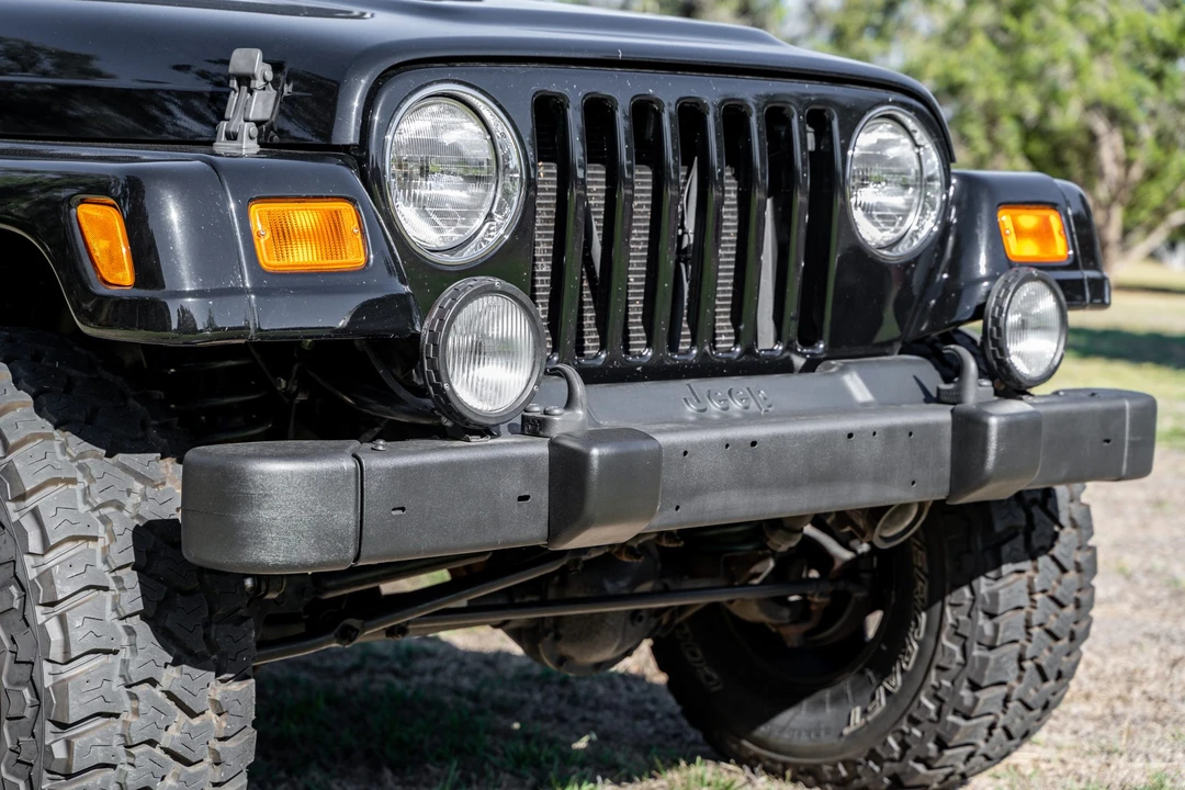 2001 Jeep TJ Wrangler - Image 9 of 31