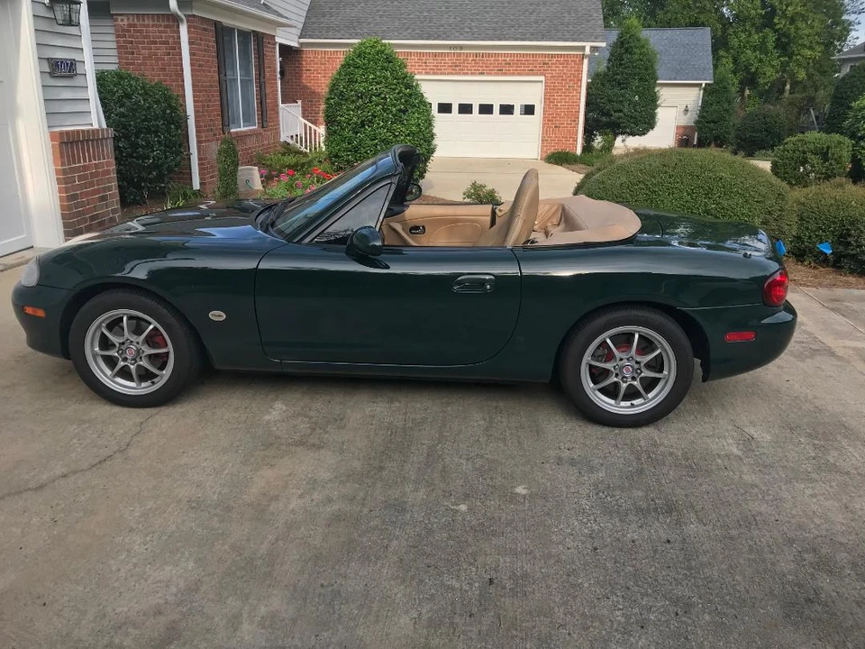 2001 Mazda NB MX-5 Miata - Image 16 of 31