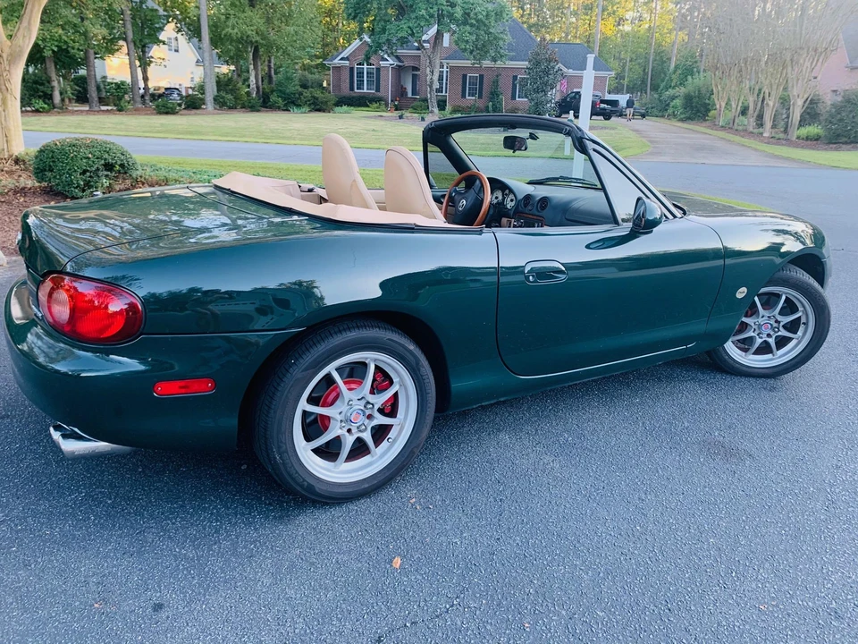 2001 Mazda NB MX-5 Miata - Image 9 of 31