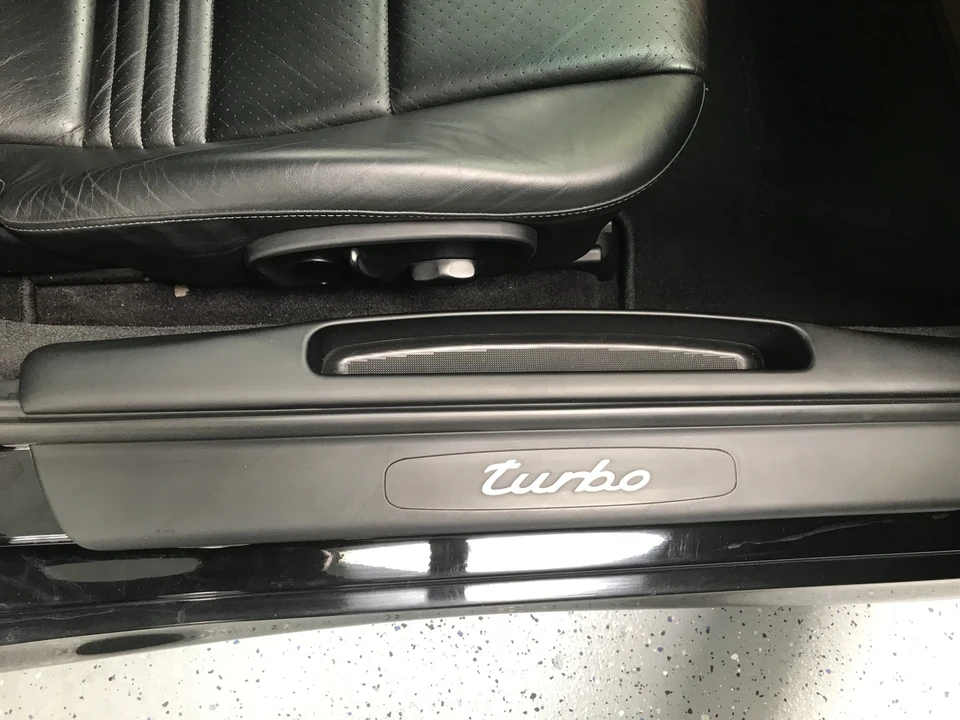 2001 Porsche 996 Turbo - Image 24 of 31