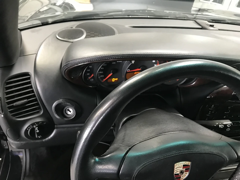2001 Porsche 996 Turbo - Image 22 of 31