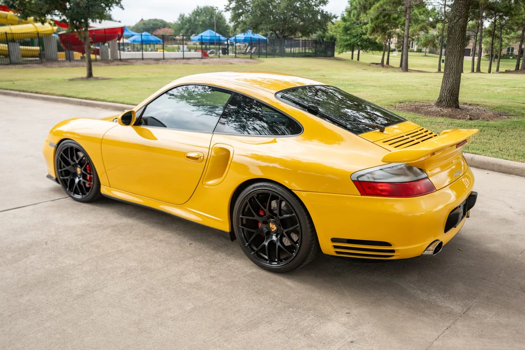 2001 Porsche 996 Turbo - Image 9 of 31