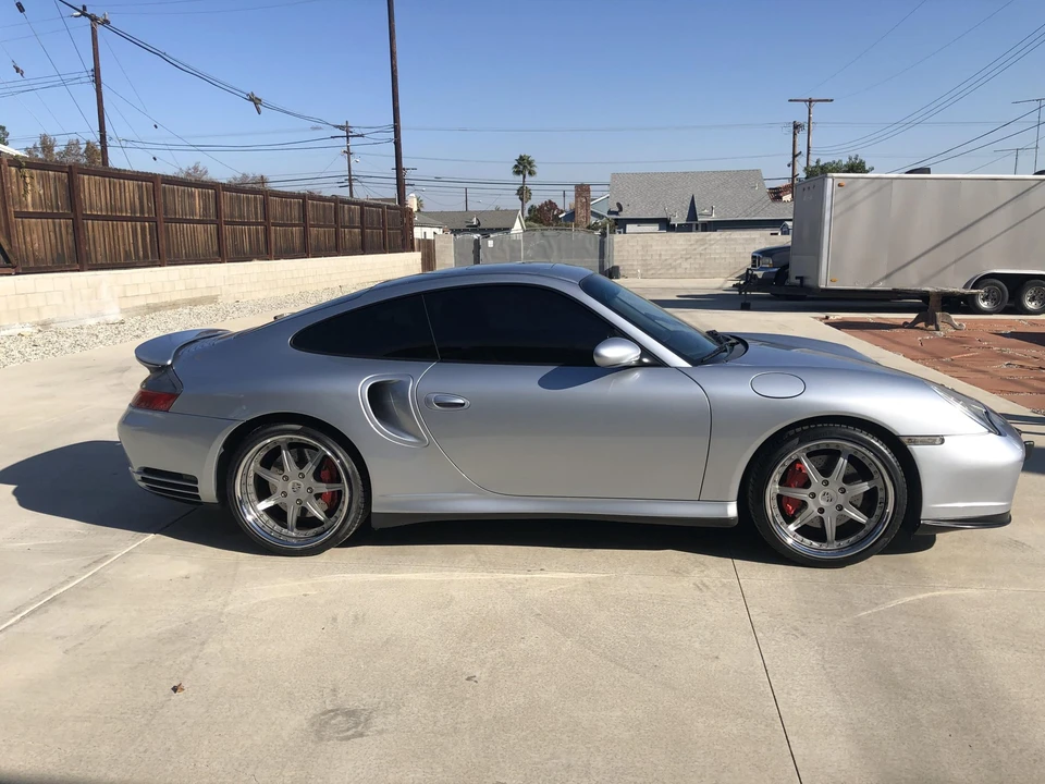 2001 Porsche 996 Turbo - Image 13 of 31