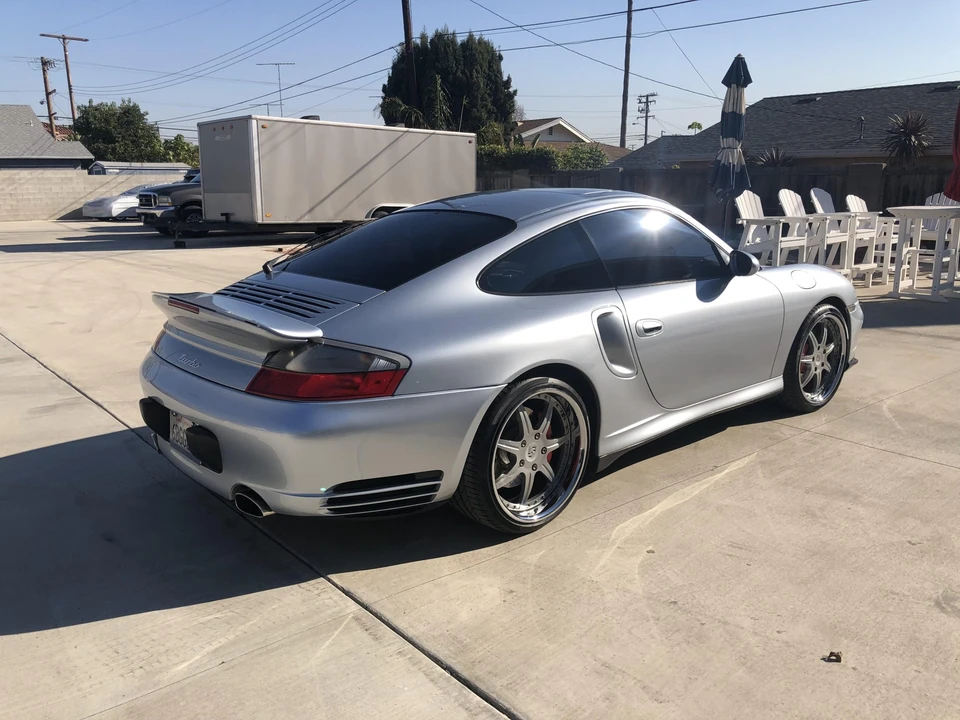 2001 Porsche 996 Turbo - Image 10 of 31