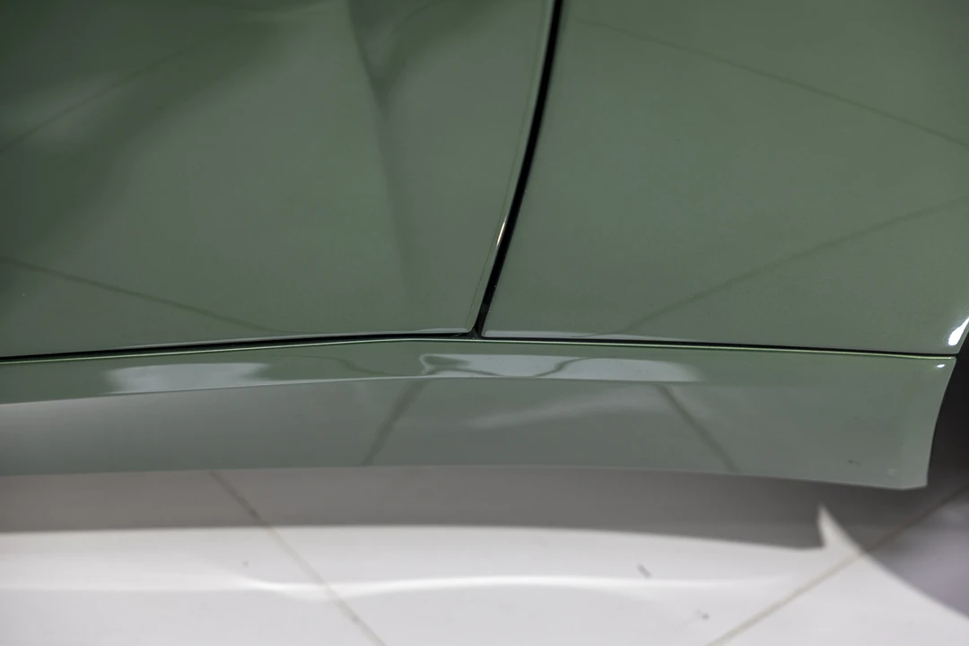 2002 Aston Martin Vanquish 1st Gen - Image 24 of 31