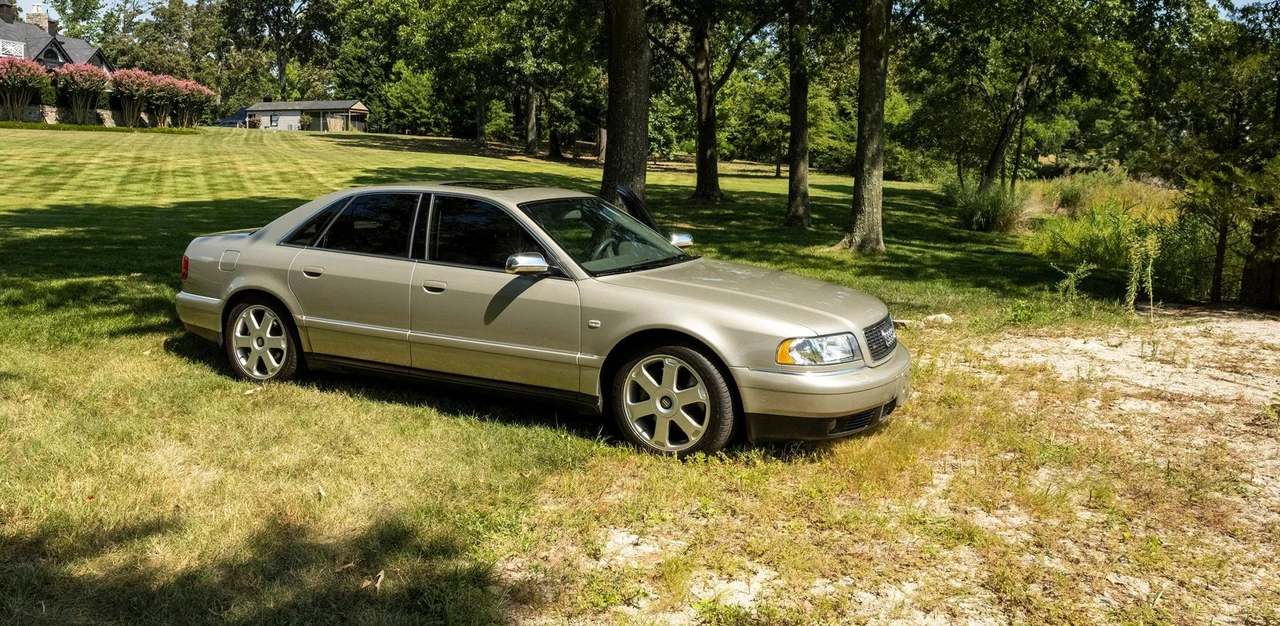2002 Audi D2 S8 - Image 20 of 31