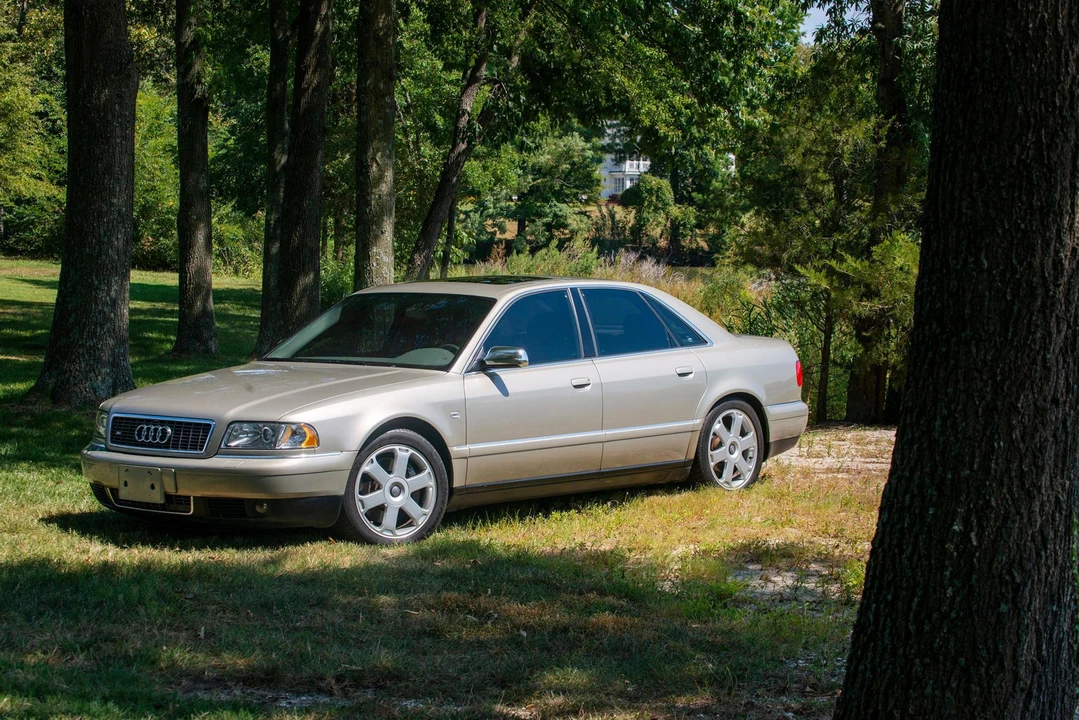 2002 Audi D2 S8 - Image 6 of 31