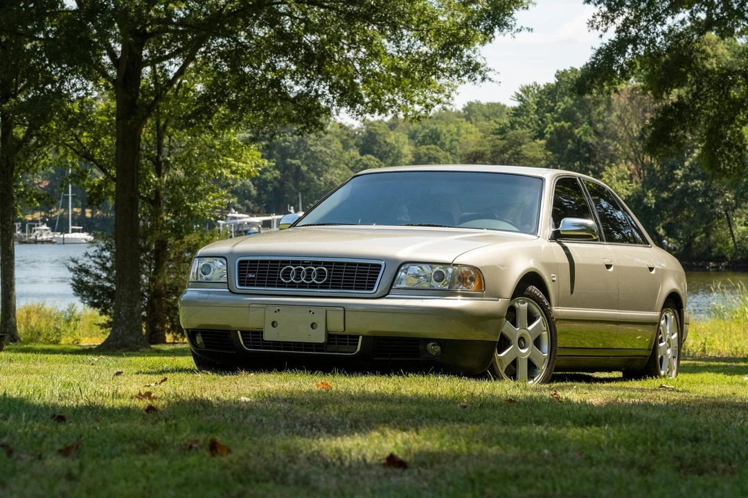 2002 Audi D2 S8 - Image 12 of 31