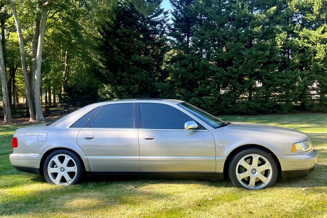2002 Audi D2 S8 - Image 21 of 31