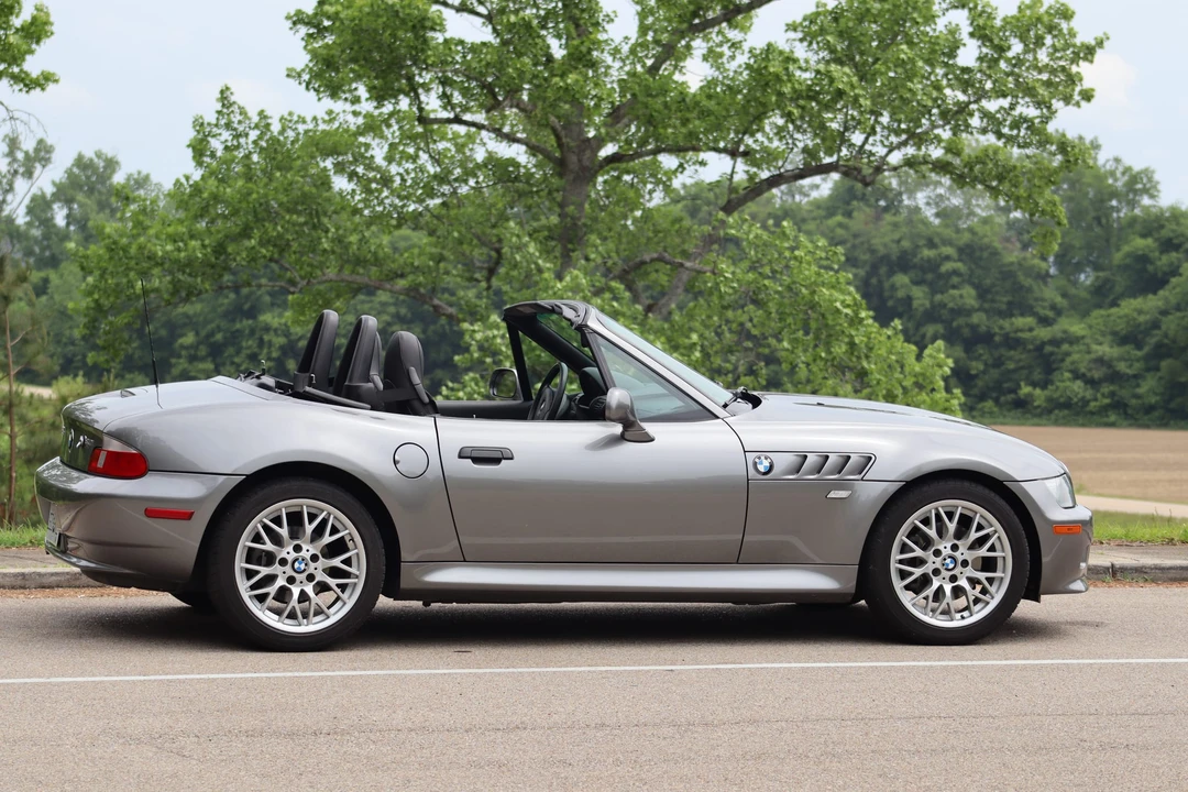 2002 BMW Z3 Roadster - Image 23 of 31