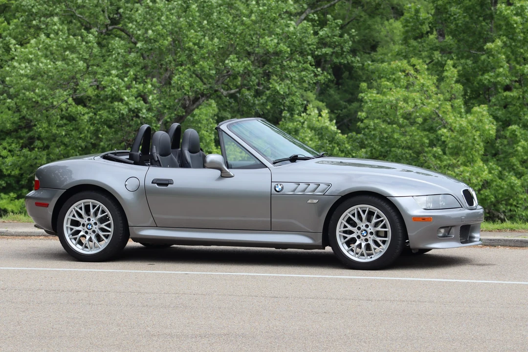 2002 BMW Z3 Roadster - Image 24 of 31