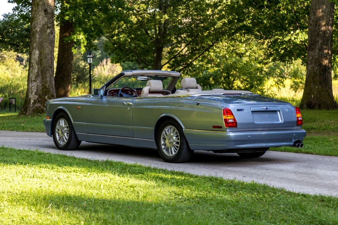 2002 Bentley Azure 1st Gen - Image 16 of 31