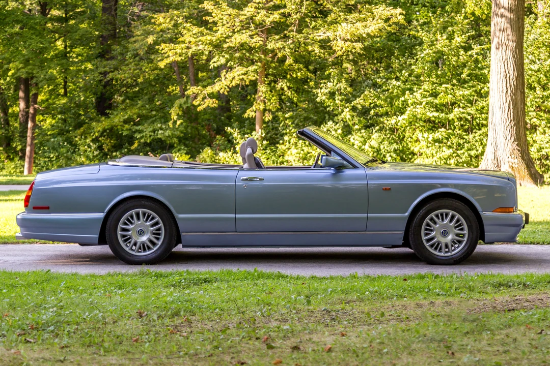2002 Bentley Azure 1st Gen - Image 19 of 31