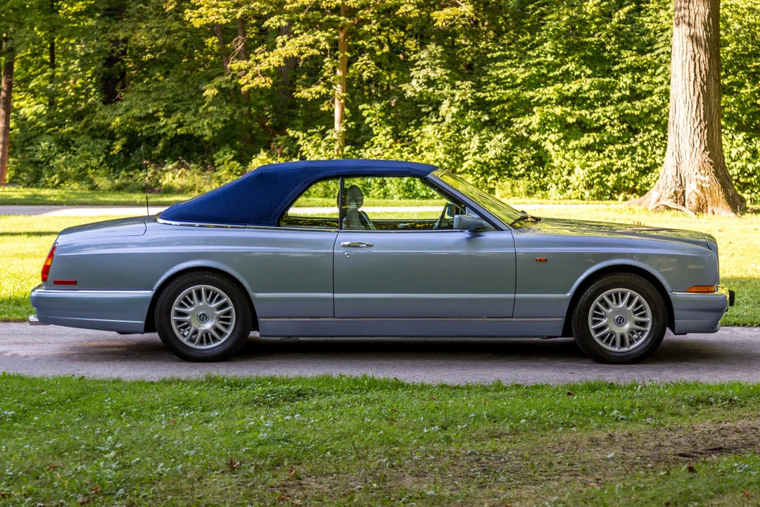 2002 Bentley Azure 1st Gen - Image 26 of 31