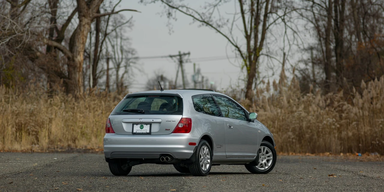 2002 Honda EP3 Civic Si - Image 18 of 31