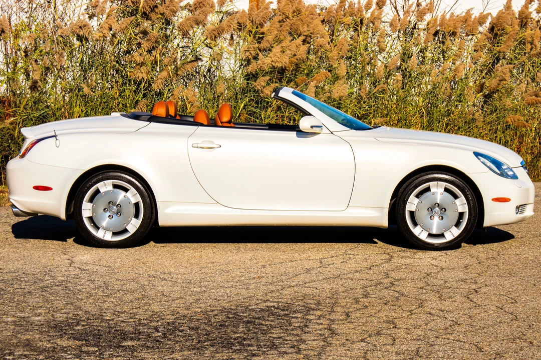 2002 Lexus SC430 - Image 16 of 31