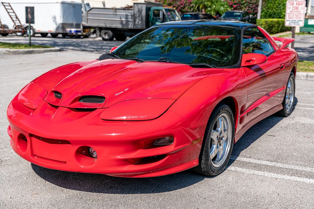 2002 Pontiac Firebird Trans Am 4th Gen - Image 2 of 31