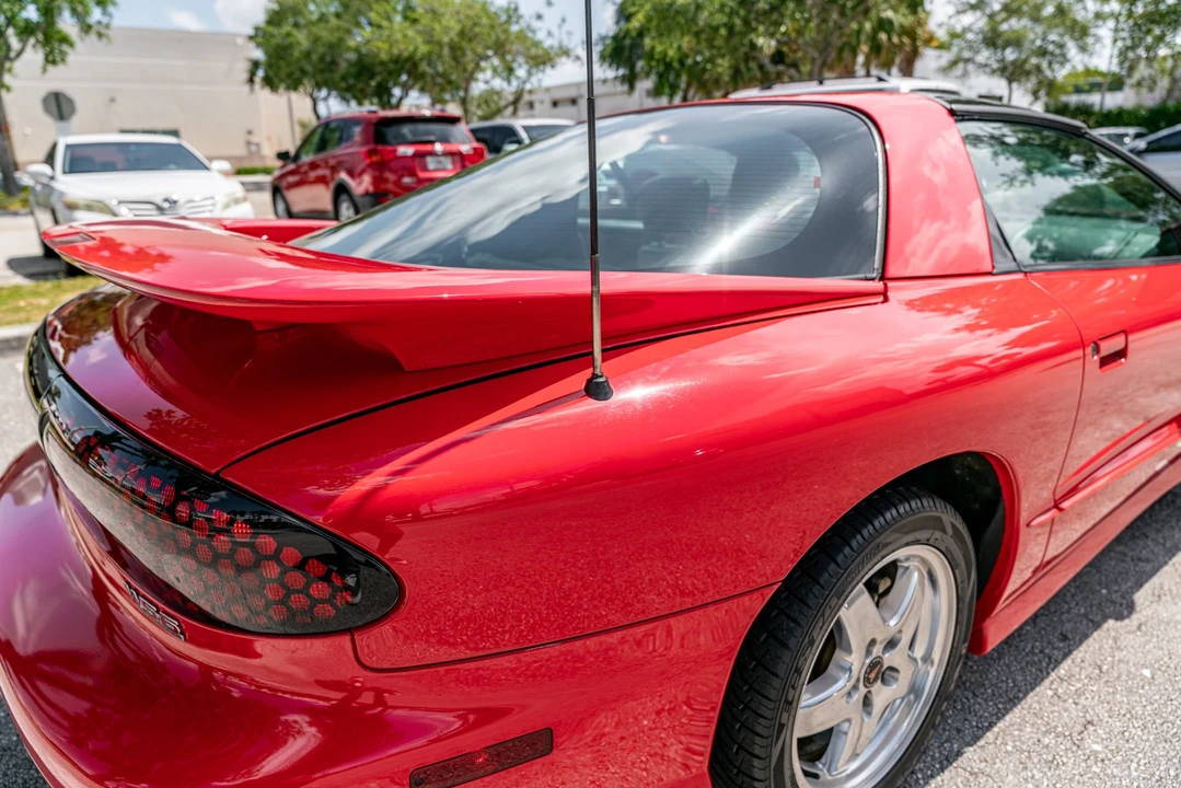 2002 Pontiac Firebird Trans Am 4th Gen - Image 17 of 31