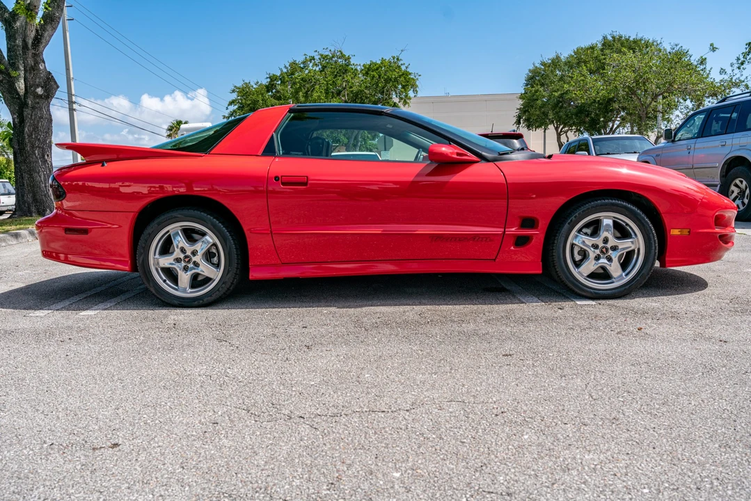 2002 Pontiac Firebird Trans Am 4th Gen - Image 5 of 31