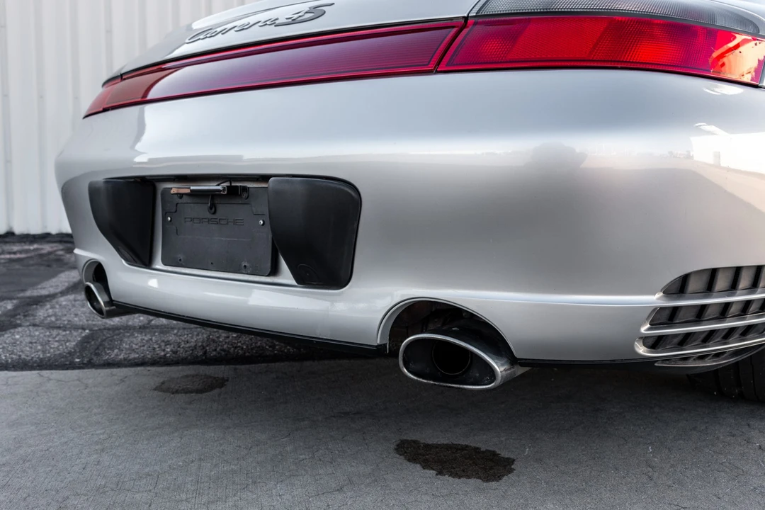 2002 Porsche 996 Carrera 4S - Image 28 of 31