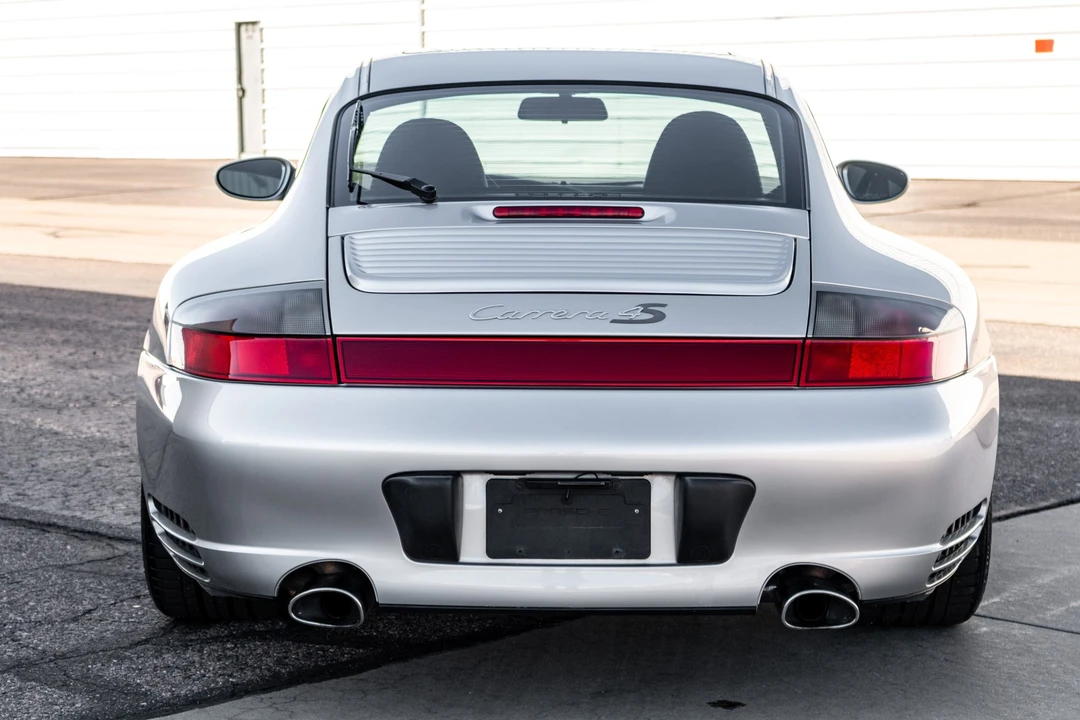 2002 Porsche 996 Carrera 4S - Image 5 of 31