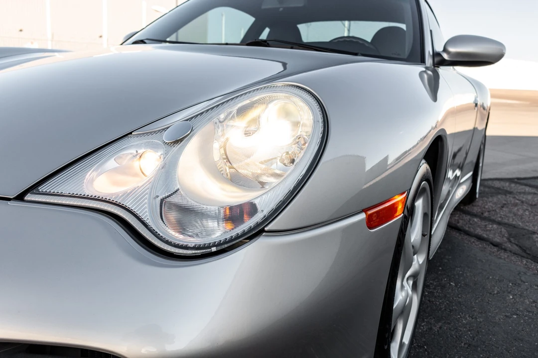 2002 Porsche 996 Carrera 4S - Image 11 of 31