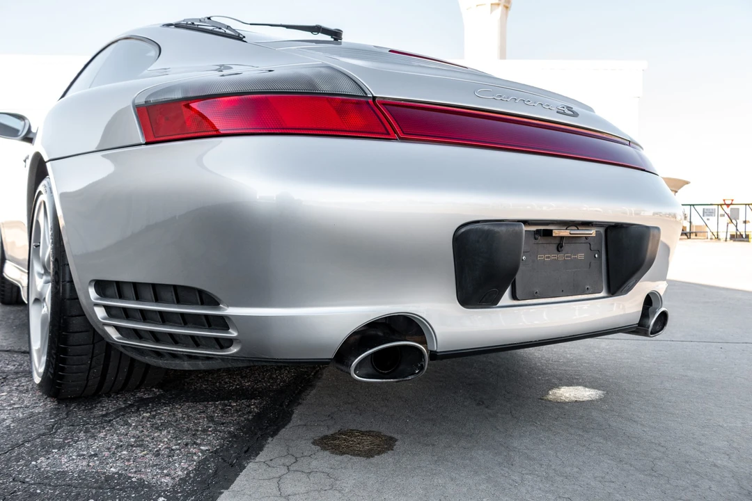 2002 Porsche 996 Carrera 4S - Image 24 of 31