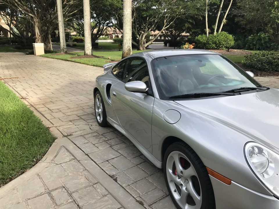 2002 Porsche 996 Turbo - Image 11 of 31