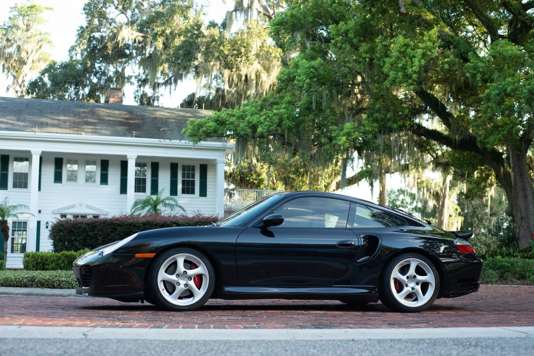 2002 Porsche 996 Turbo - Image 5 of 31
