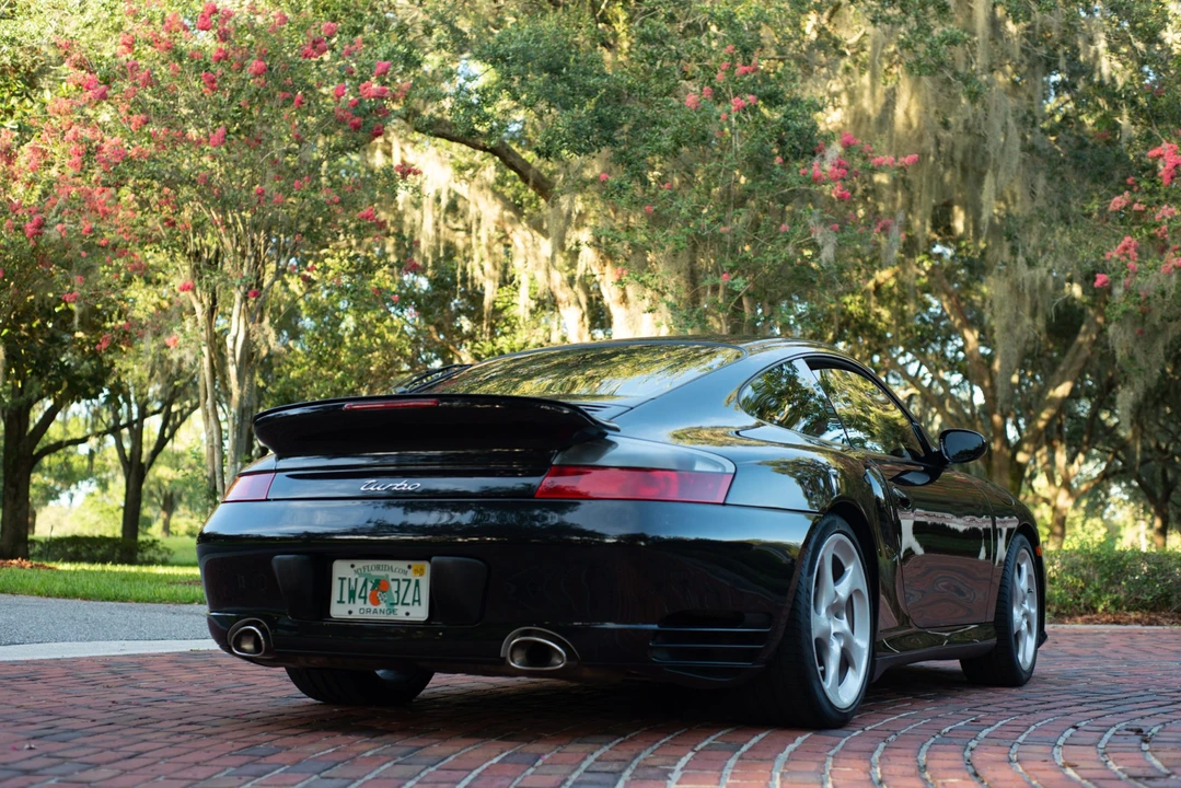 2002 Porsche 996 Turbo - Image 18 of 31