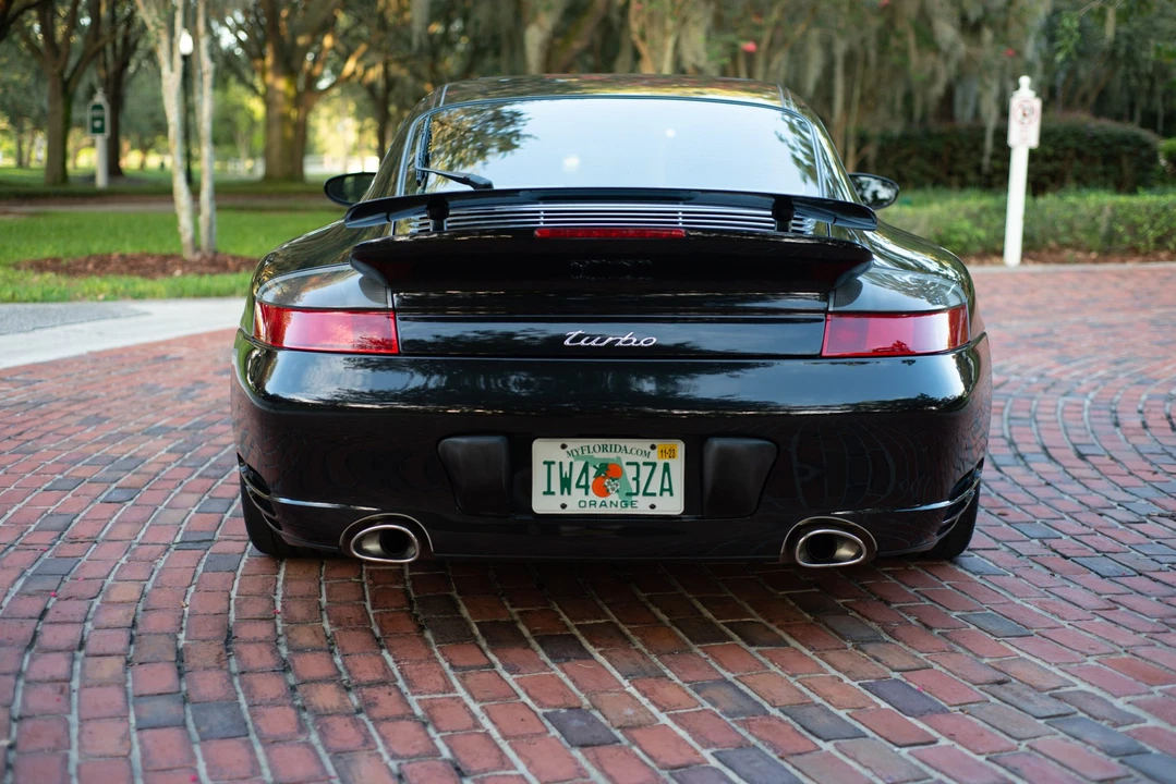 2002 Porsche 996 Turbo - Image 14 of 31