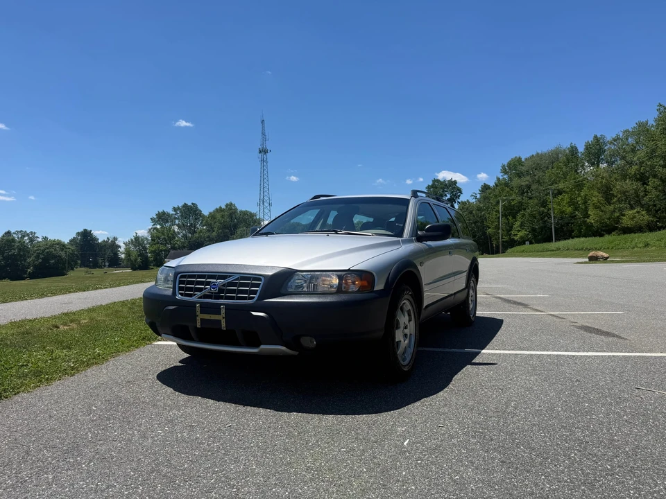 2002 Volvo V70 XC/XC70 2nd Gen - Image 6 of 31