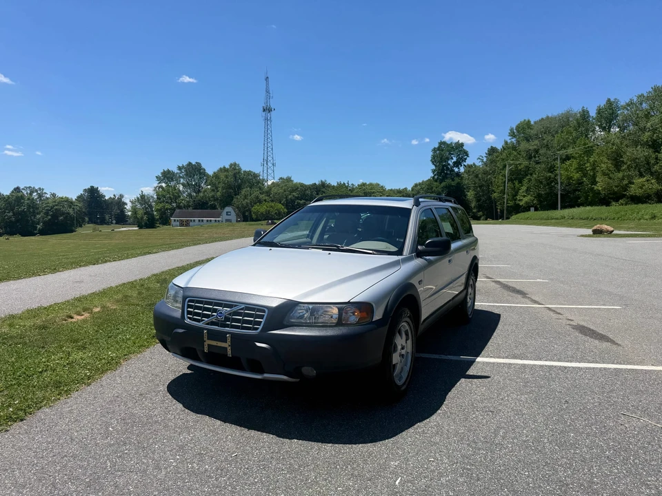 2002 Volvo V70 XC/XC70 2nd Gen - Image 4 of 31