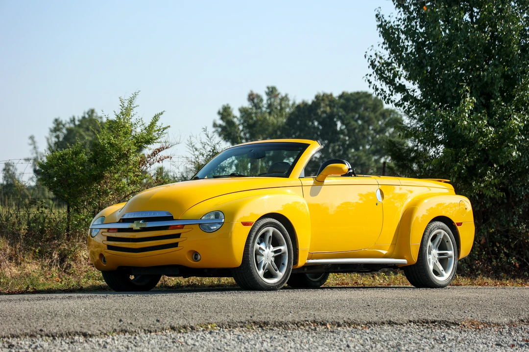 2003 Chevrolet SSR - Image 7 of 31