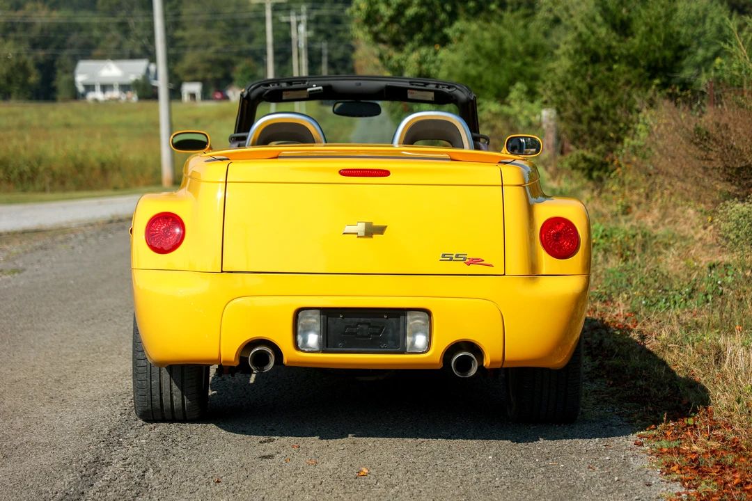 2003 Chevrolet SSR - Image 4 of 31